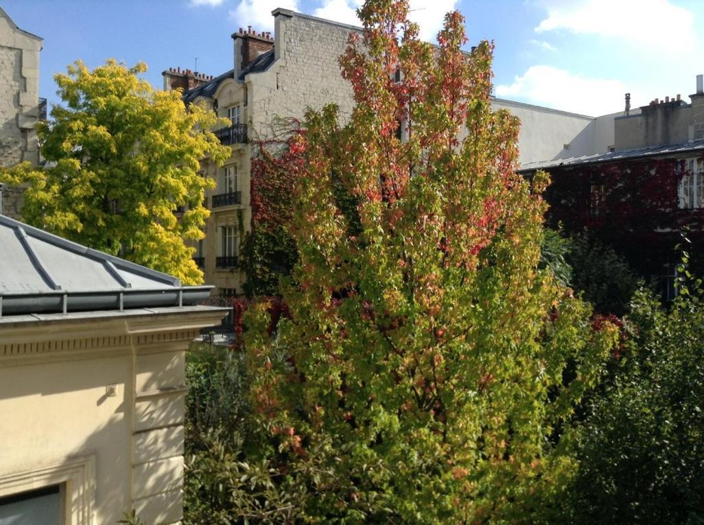 52 Clichy Bed & Breakfast - Chambre D'Hotes Bed & Breakfast Paris Exterior photo