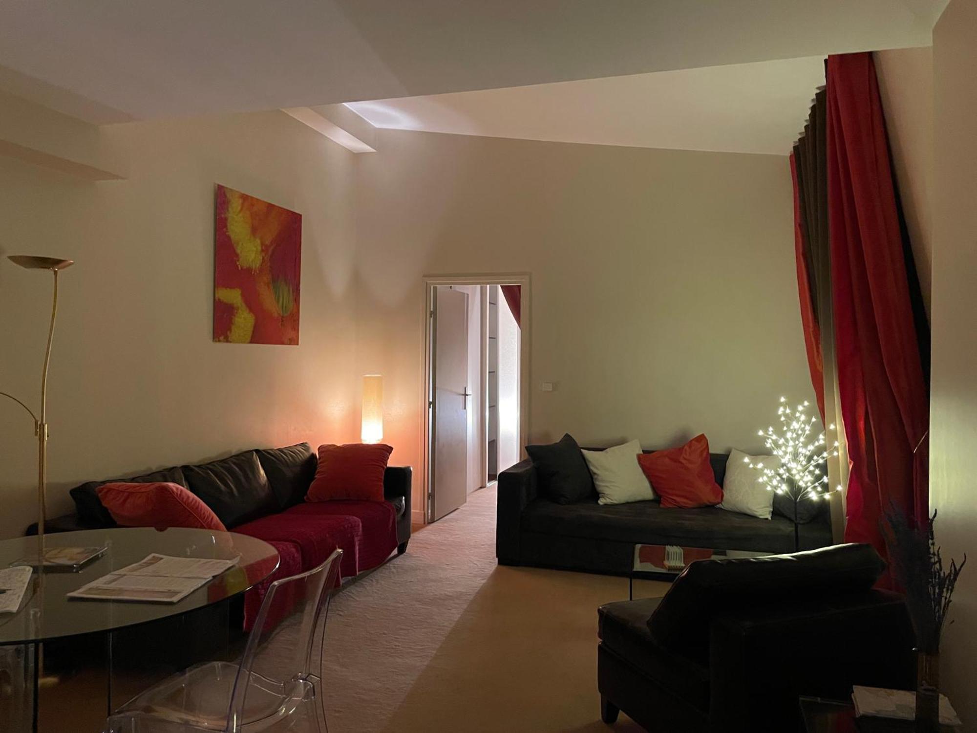 52 Clichy Bed & Breakfast - Chambre D'Hotes Bed & Breakfast Paris Exterior photo