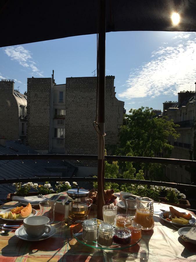 52 Clichy Bed & Breakfast - Chambre D'Hotes Paris Exterior photo
